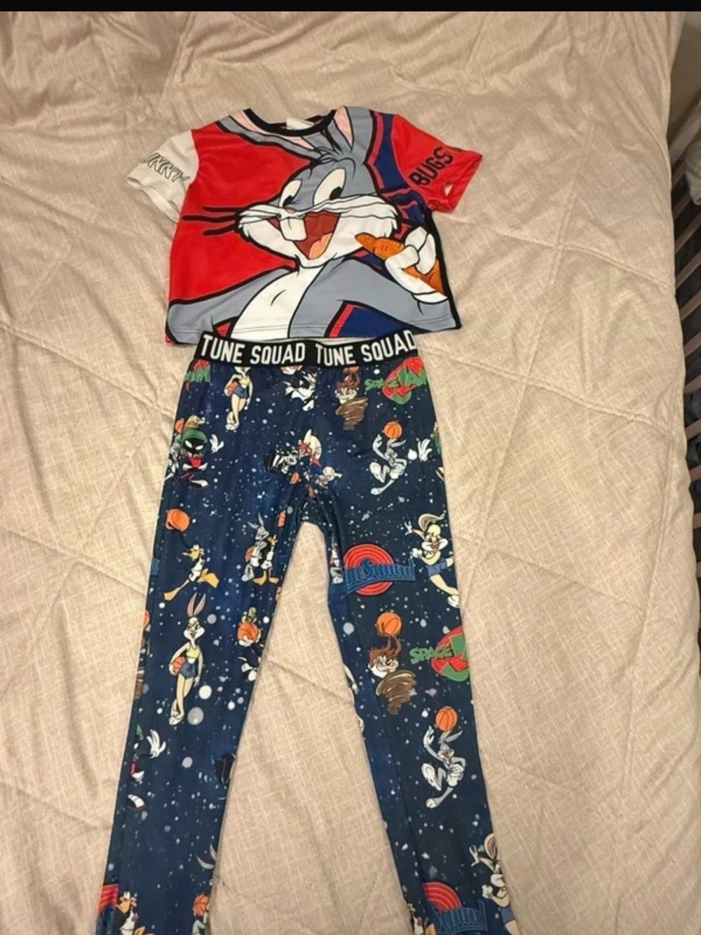 Tune Squad Bugs Bunny Kids Costume Set - Red Top & Navy Leggings